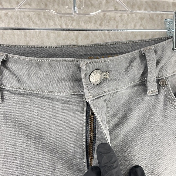 Talbots Gray Denim Signature Ankle Jeans Womens Mid-Rise Straight Leg Size 12P - Picture 5 of 15